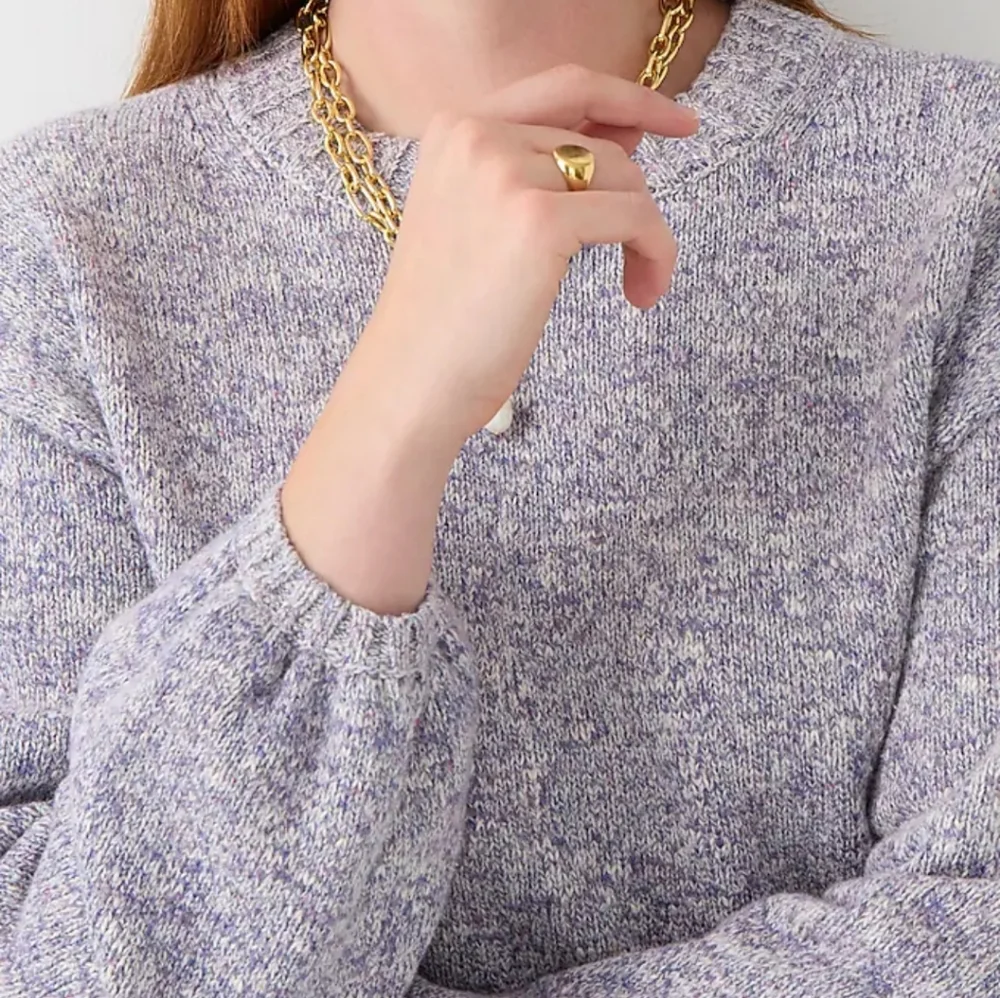 Puff-sleeve crewneck sweater